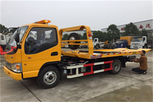 金安哪里有拖车服务