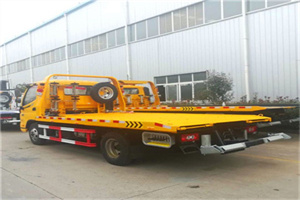 金安附近拖车救援搭电