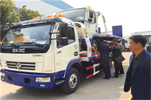 金安汽车道路救援拖车价格
